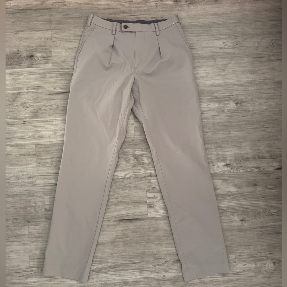 Uniqlo khaki dress pants
